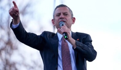 CHP’den Burdur mitingi… İktidara İran çağrısı yaptı: Özgür Özel, Ekrem İmamoğlu’na açılan yeni davayı duyurdu