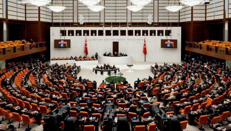 CHP’den TBMM’ye ‘İBB davası TRT’de yayınlansın’ önergesi