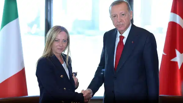 Cumhurbaşkanı Erdoğan, İtalya Başbakanı Meloni ile görüştü!