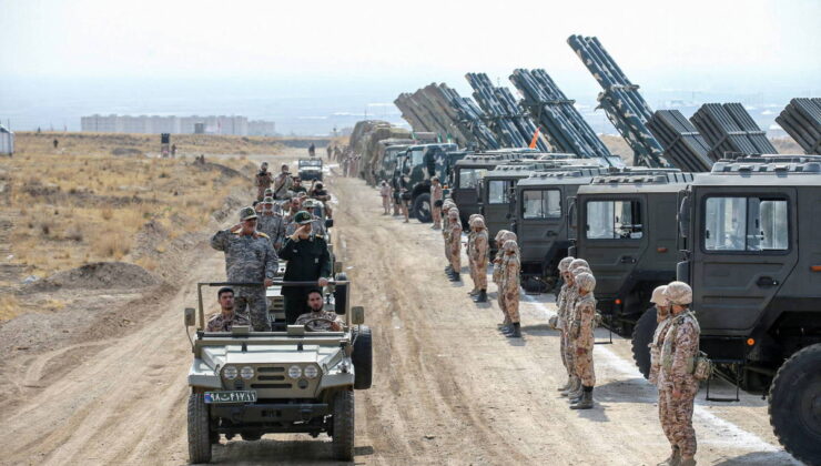 Devrim Muhafızları’ndan Irak sınırındaki ayrılıkçı Kürt gruplara operasyon