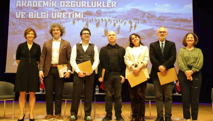 Dijital çağda akademik özgürlük ve bilginin geleceği