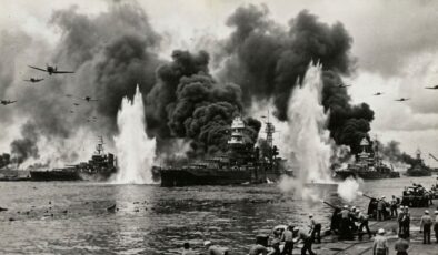 Dünyanın eksenini değiştiren baskın: Pearl Harbor saldırısı