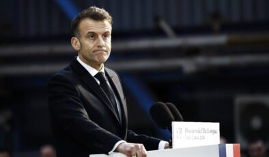 Emmanuel Macron: İran’a yönelik saldırılar uluslararası hukuka aykırı