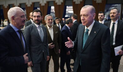 Erdoğan eski vekillerin gönlünü aldı ancak yeterli olmadı: Şamil Tayyar partisindeki şikayeti açıkladı