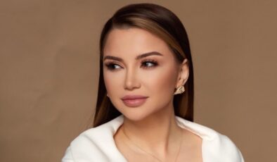 Esra Ezmeci’den başörtülü pozlar! Yorum yağdı