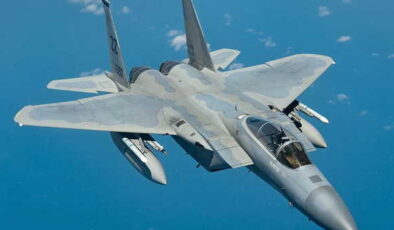 F-15E Strike Eagle uçağının özellikleri neler? F-15E Strike Eagle kaç km hız yapıyor?