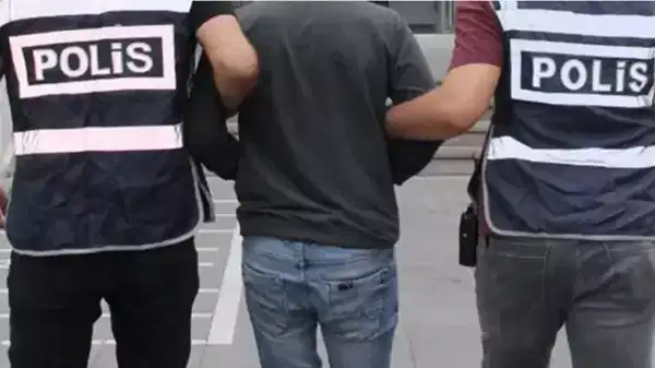 FETÖ’den aranan ihraç hakim ve emniyet amiri yakalandı