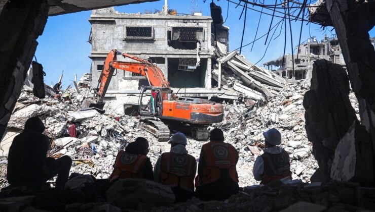 Gazze’de can kaybı 72 bin 123’e yükseldi
