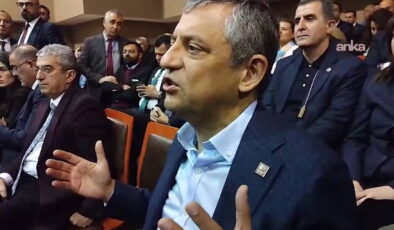 İBB Davası başladı… Özgür Özel ilk duruşmada neler yaşandığını anlattı: ‘Salonu germeye çalışan bir hakim var!’