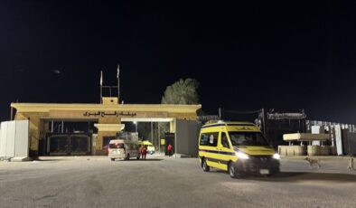 İsrail, Gazze Şeridi’ne geçişlerin kapatıldığını açıkladı