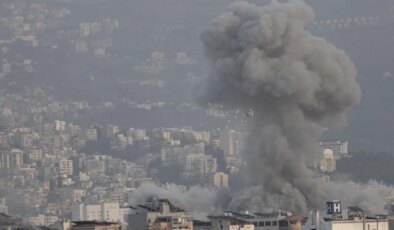 İsrail saldırısında RT ekibi yaralandı: Gazetecilerin bulunduğu köprü vuruldu