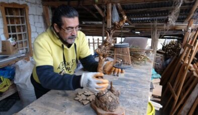 Malatya’da oğluna oyuncak yaparken sanat yolculuğuna başladı