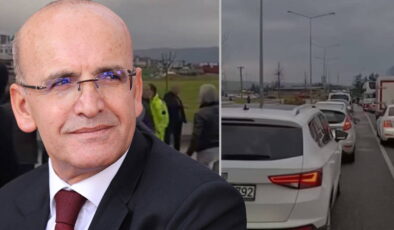 Memleketine giden Mehmet Şimşek’in yuhalandığı görüntüler ortaya çıktı