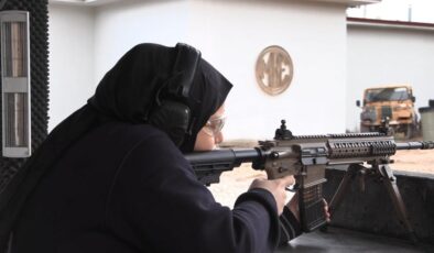 MKE’de kadın mühendis Ümmügülsüm, Mehmetçik için silah testlerini yönetiyor