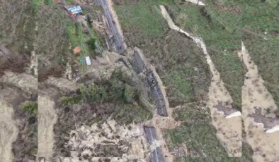 Ordu’da heyelan nedeniyle mahalle yolu ulaşıma kapandı