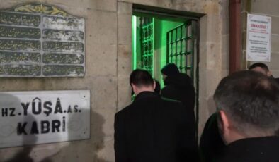Ramazanın uğrak noktasında maddiyat tartışması: Abdest almak için para isteniyor