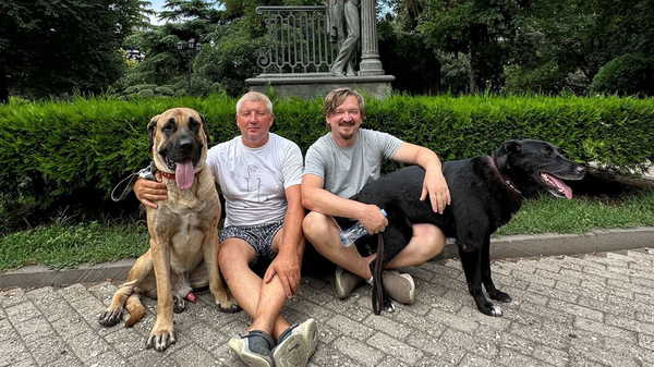 Rus aileden çağrı: Köpeklerini bulana 100 bin TL ödül