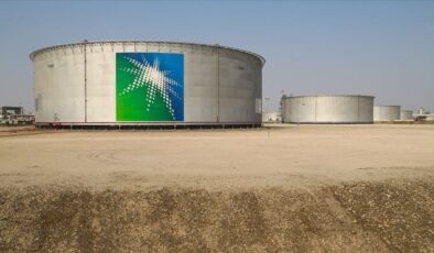 Suudi Arabistan’da iki petrol sahasında üretim kısıldı