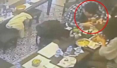 Taksim’de restoranda dehşet: Yediği yemekten çıkan böcek dudağını ısırdı