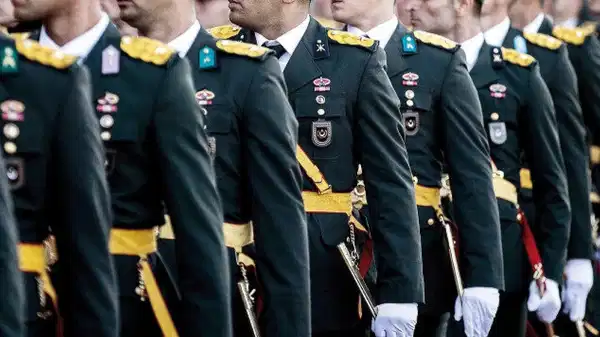 TSK’den ihraç edilip bakkallığa başlamıştı: Teğmenin açtığı davada karar çıktı