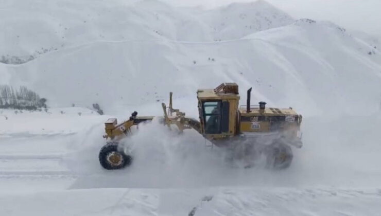 Van, Muş, Bitlis ve Hakkari’de 758 yerleşim yerine ulaşım sağlanamıyor