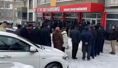 Yozgat’ta eksi 4 derecede ucuz et kuyruğu