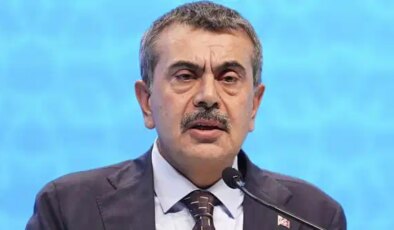 Yusuf Tekin, alınan kararı açıkladı: Ara tatil kaldırılacak mı?