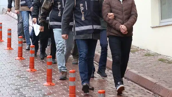 9 ilde FETÖ operasyonu: 43 gözaltı