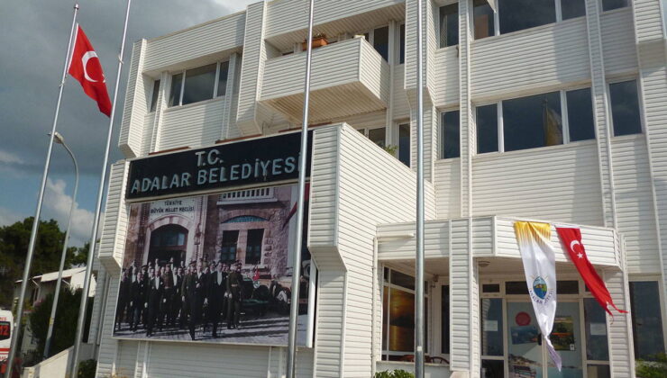 Adalar Belediyesi’nden ‘çalınan harddisk’ açıklaması