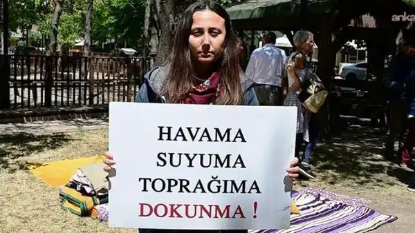 Akbelen direnişçisi Esra Işık’ın tutukluluğuna yapılan itiraz reddedildi