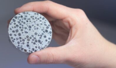 Bilim insanları kendi kendini onaran akıllı beton üretti