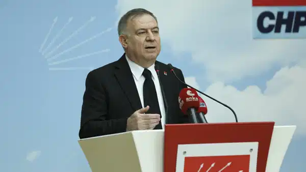 CHP’li Zeybek: ’33 milyonun iradesi yok sayılıyor’