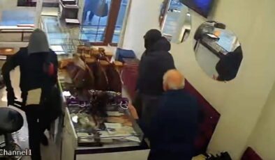 Diyarbakır’da silahlı ‘kuyumcu’ soygunu: Şüpheliler aranıyor!