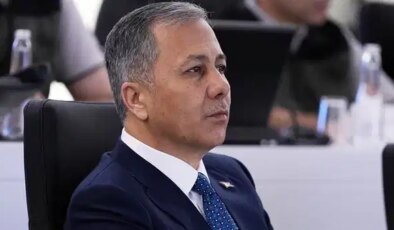 Eski bakan Ali Yerlikaya’dan o iddiaya zehir zemberek yanıt: ‘Zihni bozuk trol!’