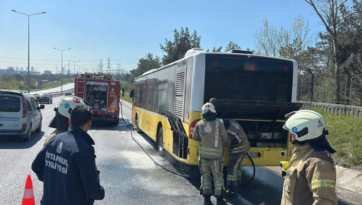 Eyüpsultan’da otobüste korkutan yangın