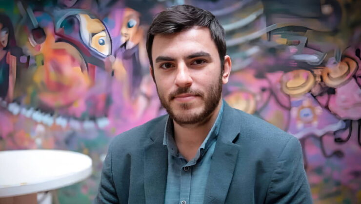 Gazeteci İsmail Arı’nın cezaevinden ilk görüntüsü