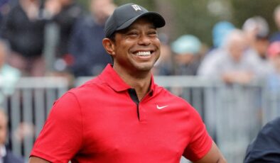 Golf efsanesi Tiger Woods kazaya karıştığı gerekçesiyle gözaltında