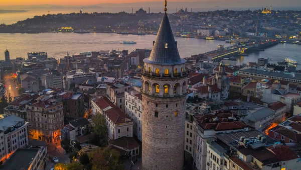 İBB’nin talebi değerlendirildi: Mahkemeden Galata Kulesi’nin mülkiyeti hakkında karar