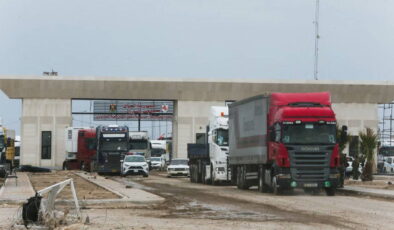 Irak, İran sınırındaki Şelemçe kapısını kapattı
