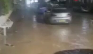 İran, İsrail’de su şebekesini vurdu: Şehir su altında kaldı