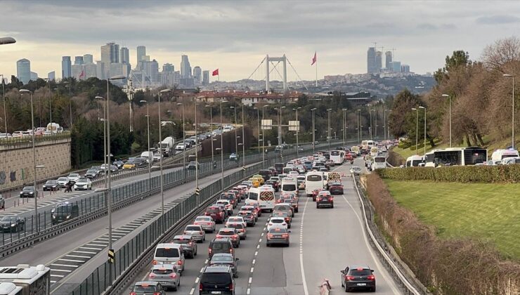 İstanbul’da Trafik Yoğunluğu Yüzde 85’e Ulaştı