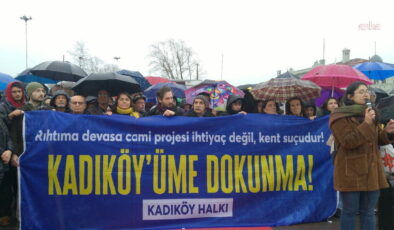 ‘Kadıköy’üme Dokunma’ eylemi… Cami ve yer altı otoparkı projesine protesto