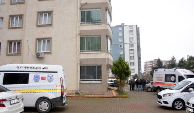 Kahramanmaraş’ta dehşet: Babasını boğazını keserek öldürdü