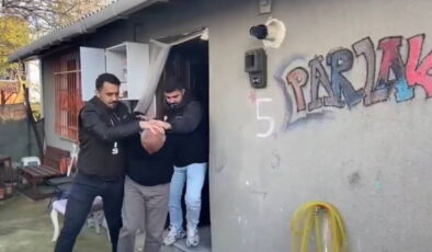 Kızını ve eski eşini katleden saldırganın kaçış görüntüleri ortaya çıktı