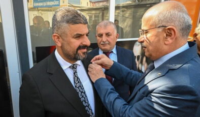 Malatya’da CHP’den istifa eden meclis üyesi AKP’ye katıldı