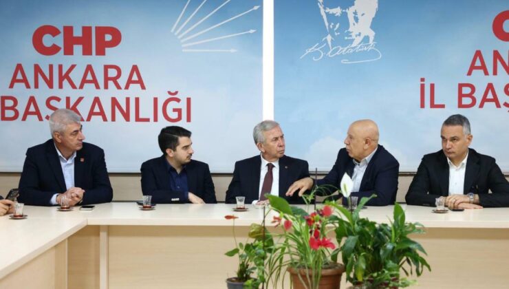 Mansur Yavaş, CHP Ankara İl Başkanlığı’na ziyaret etti