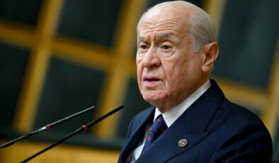MHP’de ‘tasfiyeler’ sürüyor… Devlet Bahçeli kürsüde: Ne mesaj verecek?