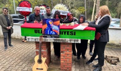 Muğla’da şarkıcı Rıza Tamer Şişman son yolculuğuna uğurlandı