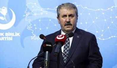 Mustafa Destici: ‘Türkiye şu anda adeta yarı savaş halinde sayılır’