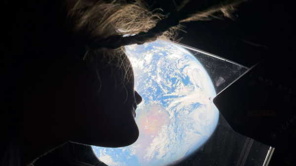 NASA, uzaydan iPhone 17 Pro Max ile çekilen fotoğrafları paylaştı